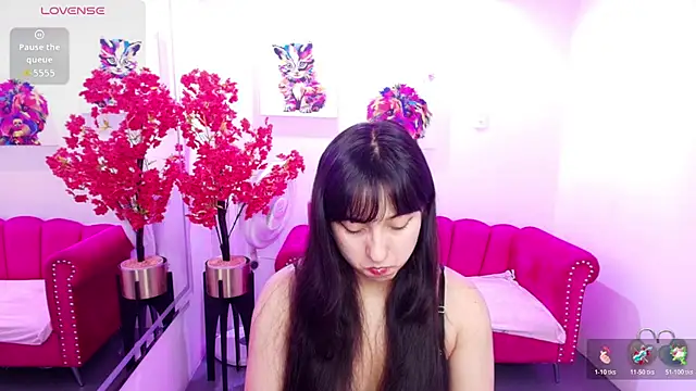 Miss dolly  online show from August 3, 2026, 12:43 pm