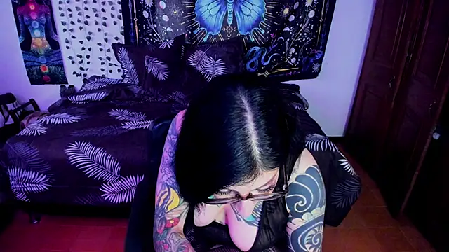 alice 666f online show from June 19, 2026, 2:43 pm