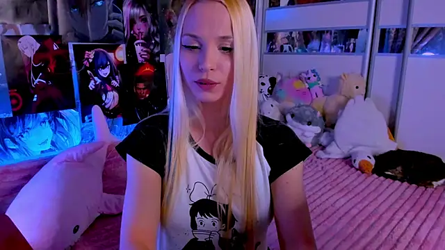 Cute  Pony online show from March 22, 2026, 10:13 pm