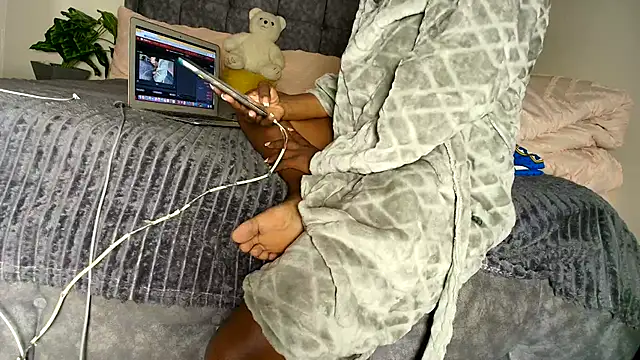 Snapshot of t-NaughtyLicia chatting on March 24, 2026, 5:45 am t-NaughtyLicia online show from March 24, 2026, 5:45 am