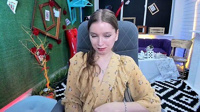 MayaSinabon online show from December 4, 2024, 10:24 am