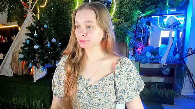 MayaSinabon online show from December 18, 2024, 12:07 pm