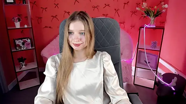 MayaSinabon online show from January 28, 2025, 3:14 pm