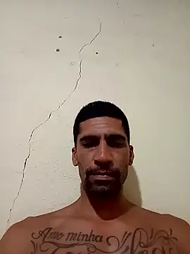 Snapshot of adriabis013 chatting on January 12, 2026, 10:15 pm adriabis013 online show from January 12, 2026, 10:15 pm