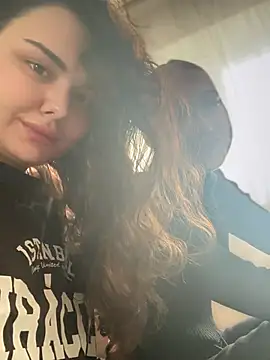 Snapshot of NikaMur chatting on October 3, 2025, 2:30 am NikaMur online show from October 3, 2025, 2:30 am