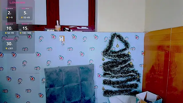 Snapshot of __Saphia__ chatting on December 23, 2024, 12:14 am Saphia online show from December 23, 2024, 12:14 am