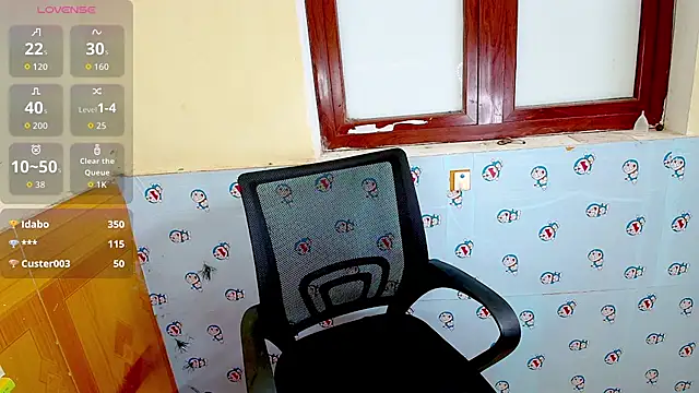 Snapshot of __Saphia__ chatting on October 15, 2025, 3:28 am Saphia online show from October 15, 2025, 3:28 am