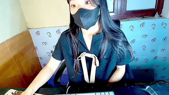 Snapshot of __Saphia__ chatting on October 19, 2025, 2:40 pm Saphia online show from October 19, 2025, 2:40 pm