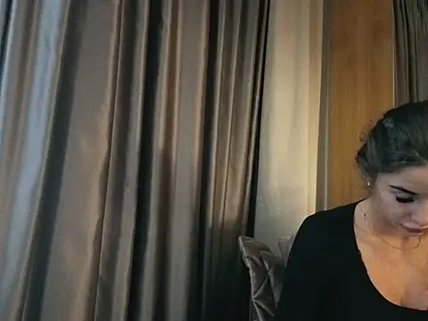 your bunnygirl online show from October 23, 2025, 7:18 am