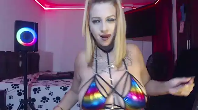 aliceesmith online show from February 10, 2025, 9:25 pm