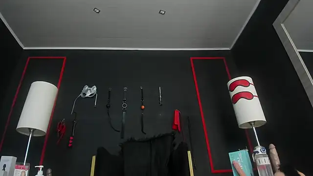 Snapshot of CharlotteScotte chatting on September 25, 2025, 12:31 pm CharlotteScotte online show from September 25, 2025, 12:31 pm