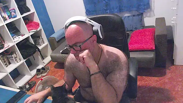 ravingr4d4 online show from July 29, 2026, 10:41 pm