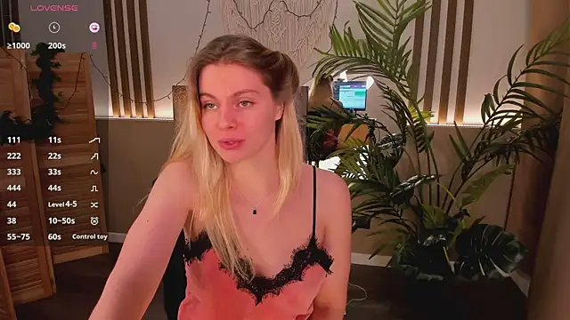 Snapshot of _faptax chatting on January 22, 2025, 1:00 pm  faptax online show from January 22, 2025, 1:00 pm