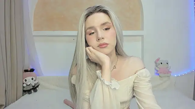 Alisa Black Star online show from November 11, 2025, 4:29 pm