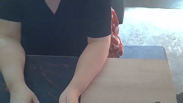 Silvia2277 online show from January 11, 2026, 11:59 am