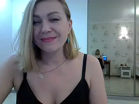 Alexandra-Rosee online show from January 11, 2025, 2:36 pm