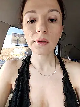 Brilliant-Queen1 online show from January 7, 2026, 11:40 pm