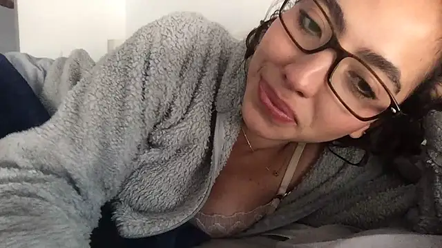 Snapshot of Sophi__a chatting on February 23, 2026, 8:50 pm Sophi a online show from February 23, 2026, 8:50 pm