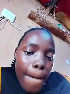 cute naimah online show from March 4, 2025, 12:12 pm