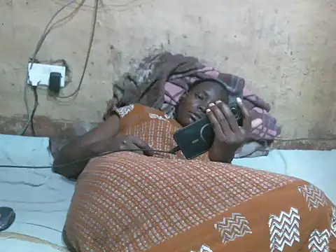 cute naimah online show from July 28, 2026, 8:52 pm