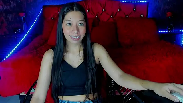 sexylaurita online show from December 18, 2024, 11:56 am