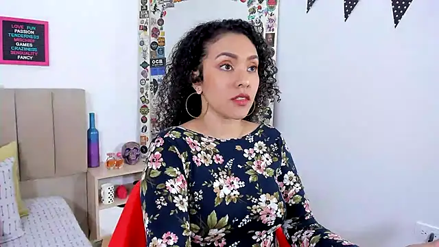 Snapshot of Zoe_Gruber chatting on January 22, 2025, 12:16 am Zoe Gruber online show from January 22, 2025, 12:16 am