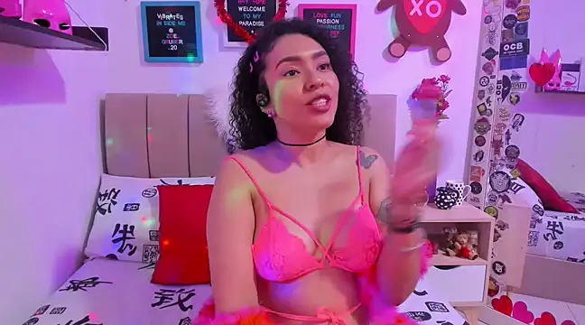 Snapshot of Zoe_Gruber chatting on February 11, 2025, 11:44 pm Zoe Gruber online show from February 11, 2025, 11:44 pm