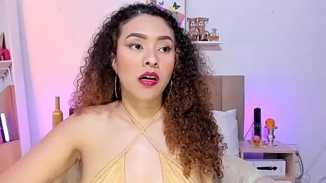 Zoe Gruber online show from December 21, 2025, 12:40 am