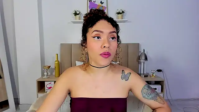 Snapshot of Zoe_Gruber chatting on July 24, 2026, 12:19 am Zoe Gruber online show from July 24, 2026, 12:19 am