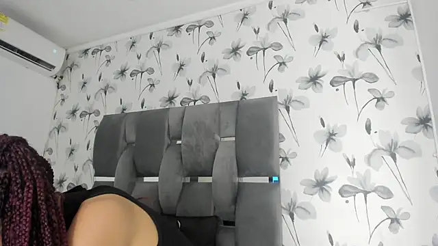 Ehotloveaxxx online show from December 28, 2024, 11:26 pm