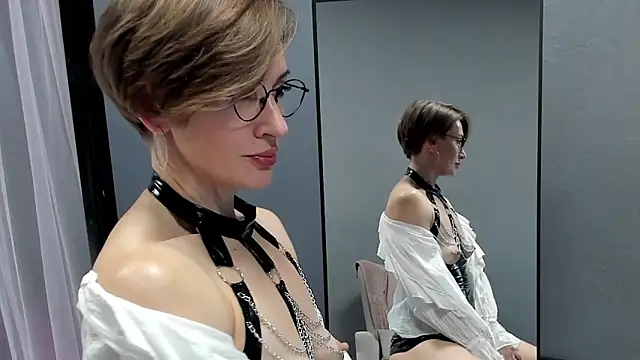 Dorothy Meyer online show from January 6, 2026, 8:40 am