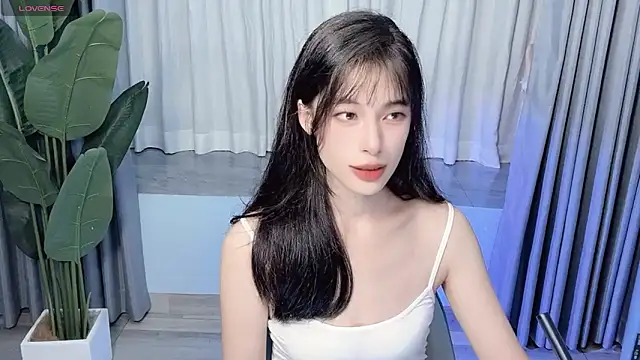 Aurora 99 online show from October 4, 2025, 12:03 pm