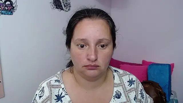 CristialJones  online show from February 2, 2026, 12:15 pm