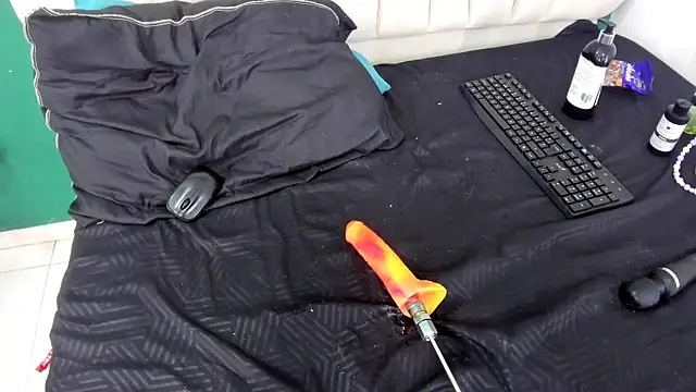 bonieklent online show from January 20, 2025, 6:53 am