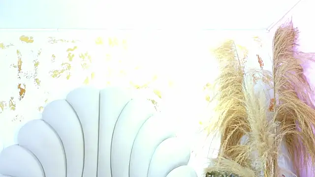 bonieklent online show from September 23, 2025, 3:09 am