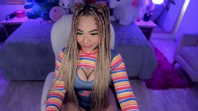 Snapshot of conny__curly chatting on December 26, 2024, 1:10 pm conny curly online show from December 26, 2024, 1:10 pm