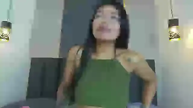 rachellmartinez online show from January 7, 2025, 11:48 am