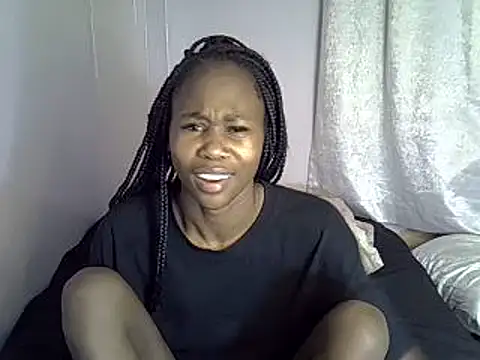 Snapshot of SexxyTerry chatting on January 4, 2025, 12:05 am SexxyTerry online show from January 4, 2025, 12:05 am