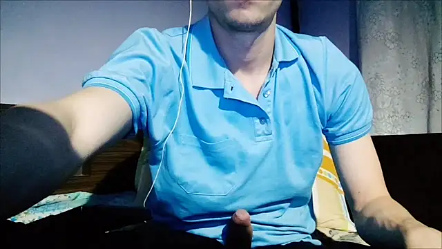 Snapshot of _Hocthus_ chatting on January 1, 2025, 12:00 am Hocthus online show from January 1, 2025, 12:00 am