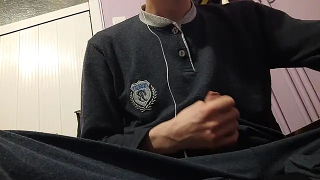 Snapshot of _Hocthus_ chatting on January 9, 2025, 9:16 pm Hocthus online show from January 9, 2025, 9:16 pm