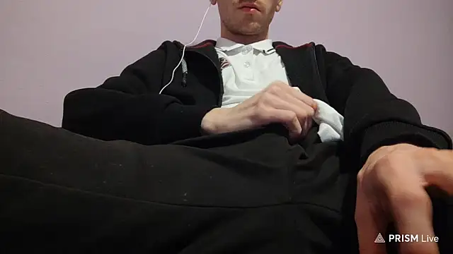 Snapshot of _Hocthus_ chatting on January 28, 2025, 5:03 pm Hocthus online show from January 28, 2025, 5:03 pm