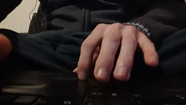 Snapshot of _Hocthus_ chatting on February 12, 2025, 5:26 pm Hocthus online show from February 12, 2025, 5:26 pm