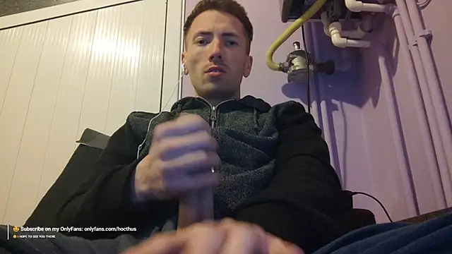 Snapshot of _Hocthus_ chatting on February 24, 2025, 4:47 pm Hocthus online show from February 24, 2025, 4:47 pm