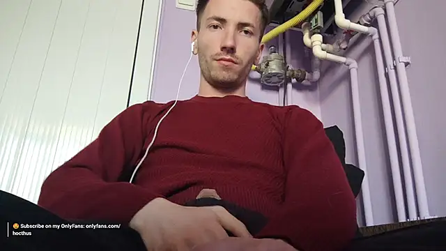 Snapshot of _Hocthus_ chatting on March 6, 2025, 3:35 pm Hocthus online show from March 6, 2025, 3:35 pm