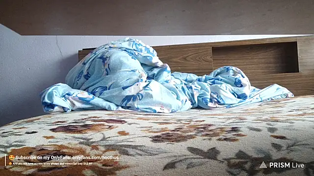 Snapshot of _Hocthus_ chatting on March 22, 2025, 6:43 am Hocthus online show from March 22, 2025, 6:43 am