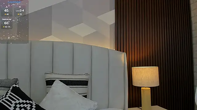 Snapshot of Julietasantos__ chatting on September 18, 2025, 6:21 pm Julietasantos   online show from September 18, 2025, 6:21 pm