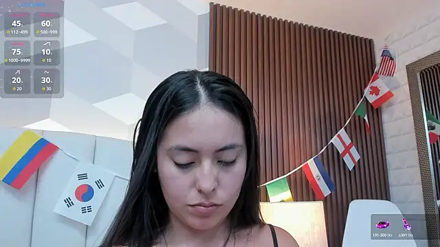 Julietasantos   online show from June 24, 2026, 6:18 pm