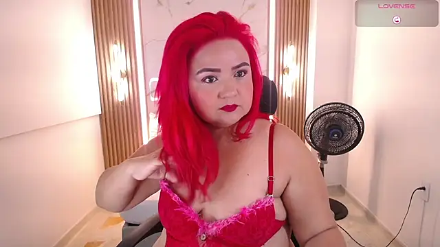 Mariana Rojas online show from May 7, 2026, 5:13 am