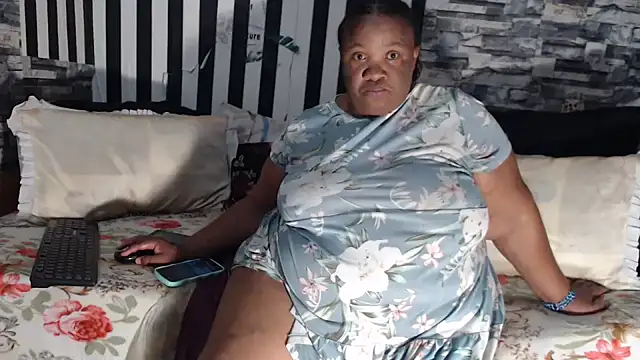 BigHotMatureXx online show from March 10, 2026, 8:41 am