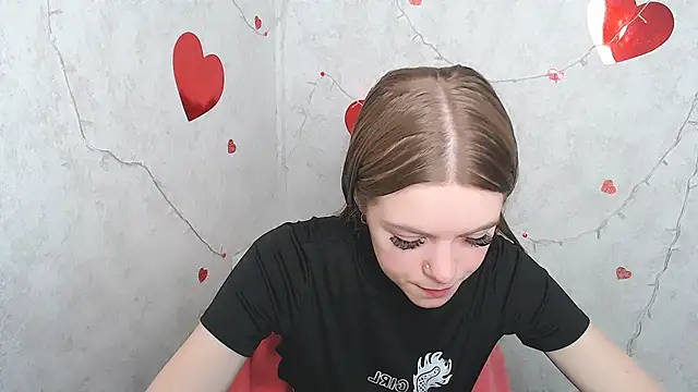 AliceFlirtt  online show from March 20, 2025, 11:05 am